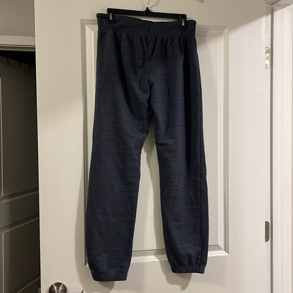 USPA - Picture 2 of 2